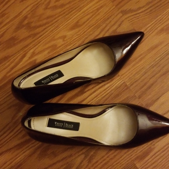 Shoes - Picture 2 of 6